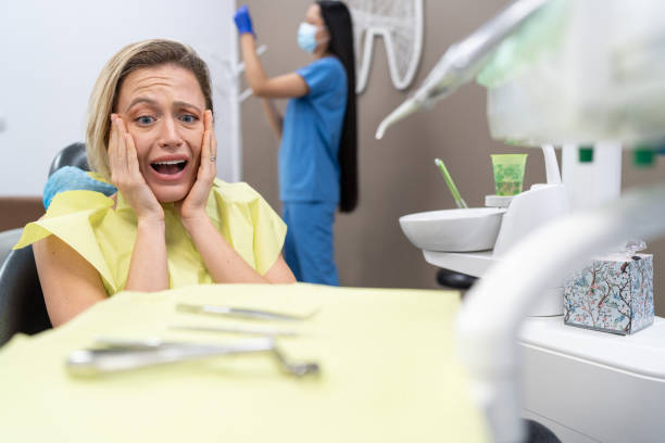 Best Mobile Emergency Dentist in Twinsburg Heights, OH